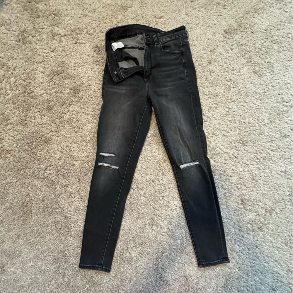 American Eagle Outfitters Black Distressed Jeggings